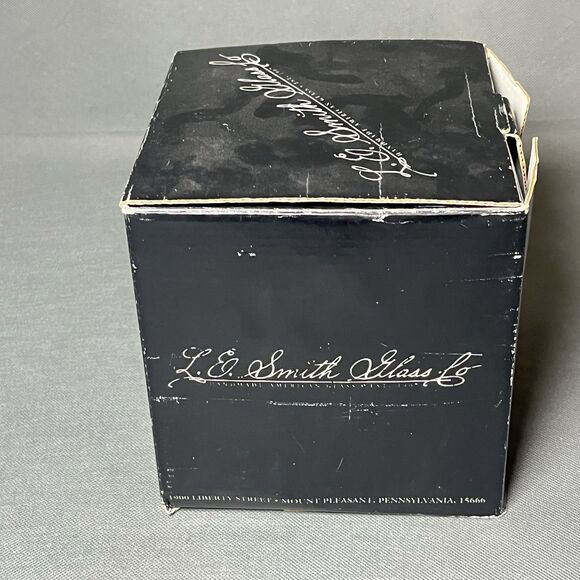 Vintage L.E. Smith Glass Company Box-Only-Covered Rooster - Picture 4 of 12